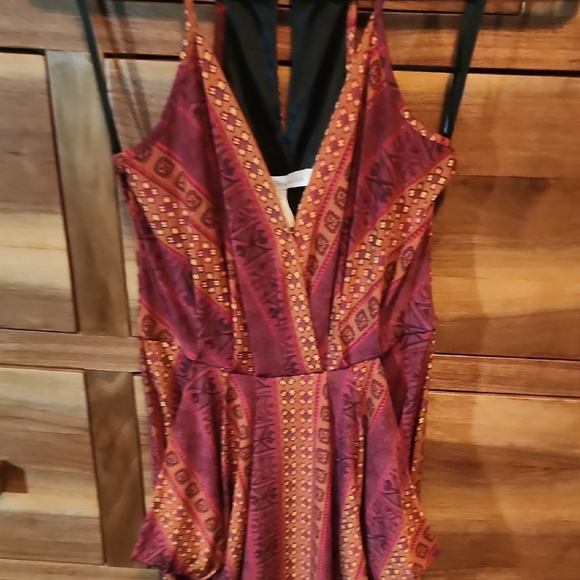 BCBGeneration Red and Black Halter Wrap Midi Dress - Picture 3 of 6